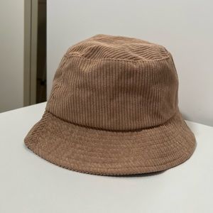 F21 BUCKET HAT